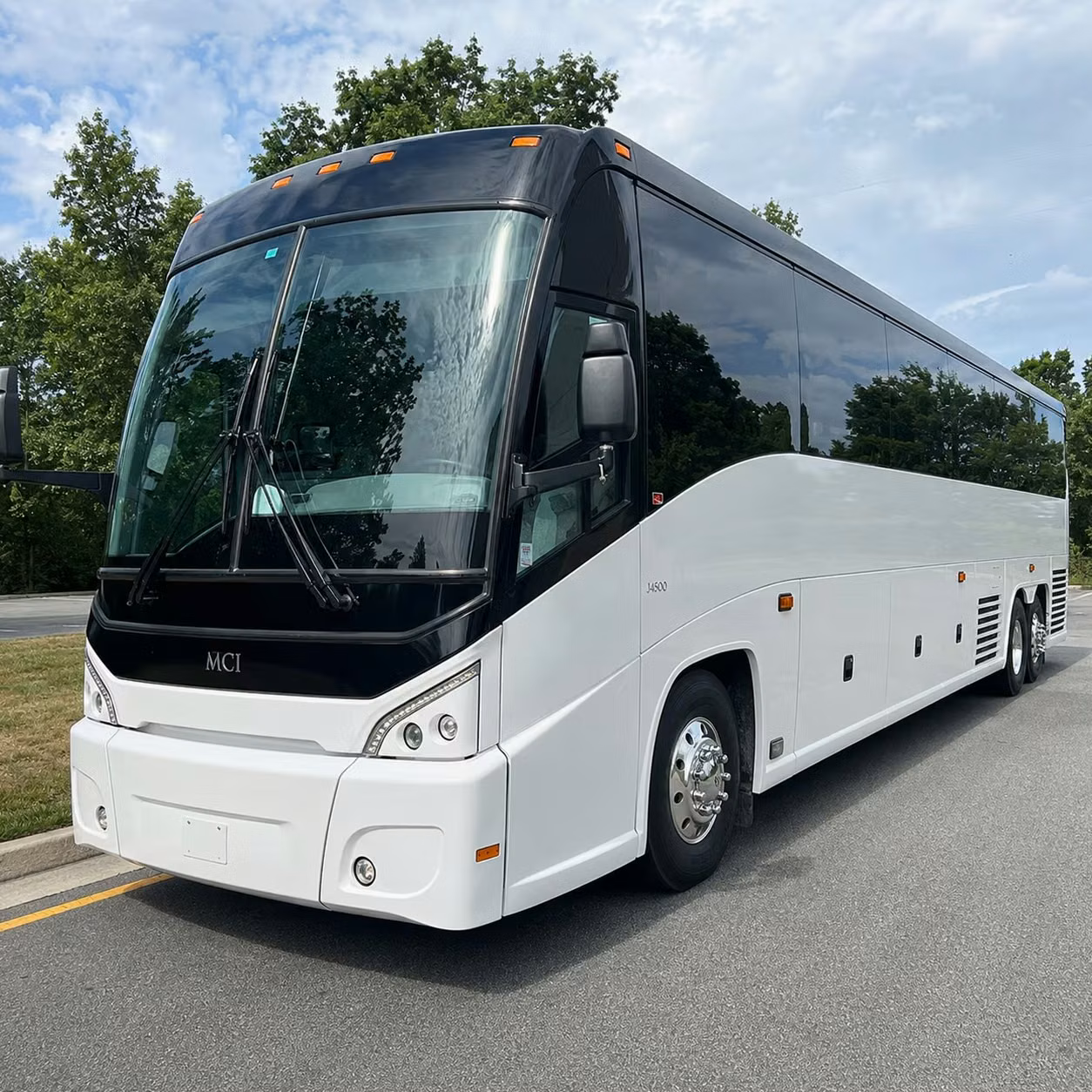 dod approved tsa compliant bus rentals for houston military operations