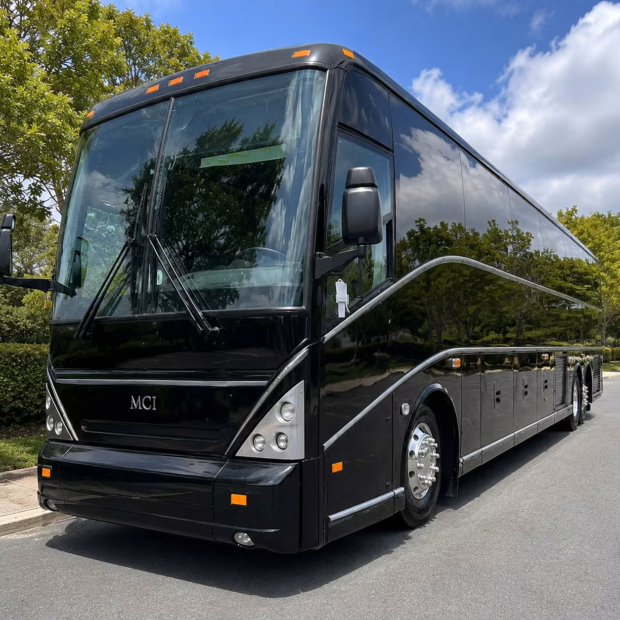 houston employee shuttle services that keep your team moving