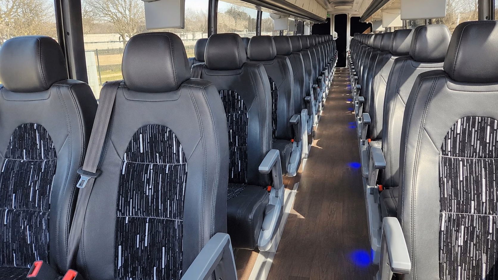 how bus type and size change charter bus prices in houston