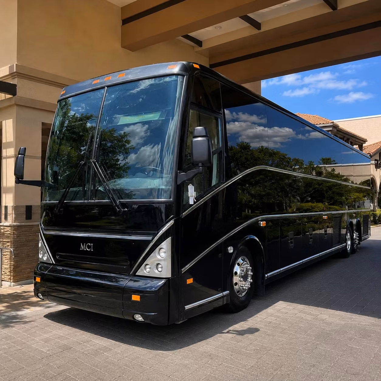 nrg stadium concert shuttles for large groups in houston